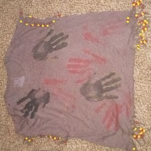 Brown handprint t-shirt with beads